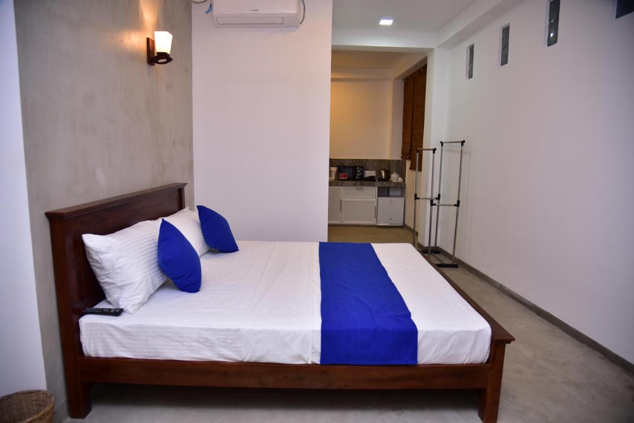 Lily Holiday Apartments Hikkaduwa Exterior foto